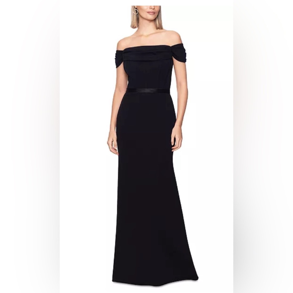 BRAND NEW: Betsy & Adam Women's Off-The-Shoulder Scuba Crepe Gown
